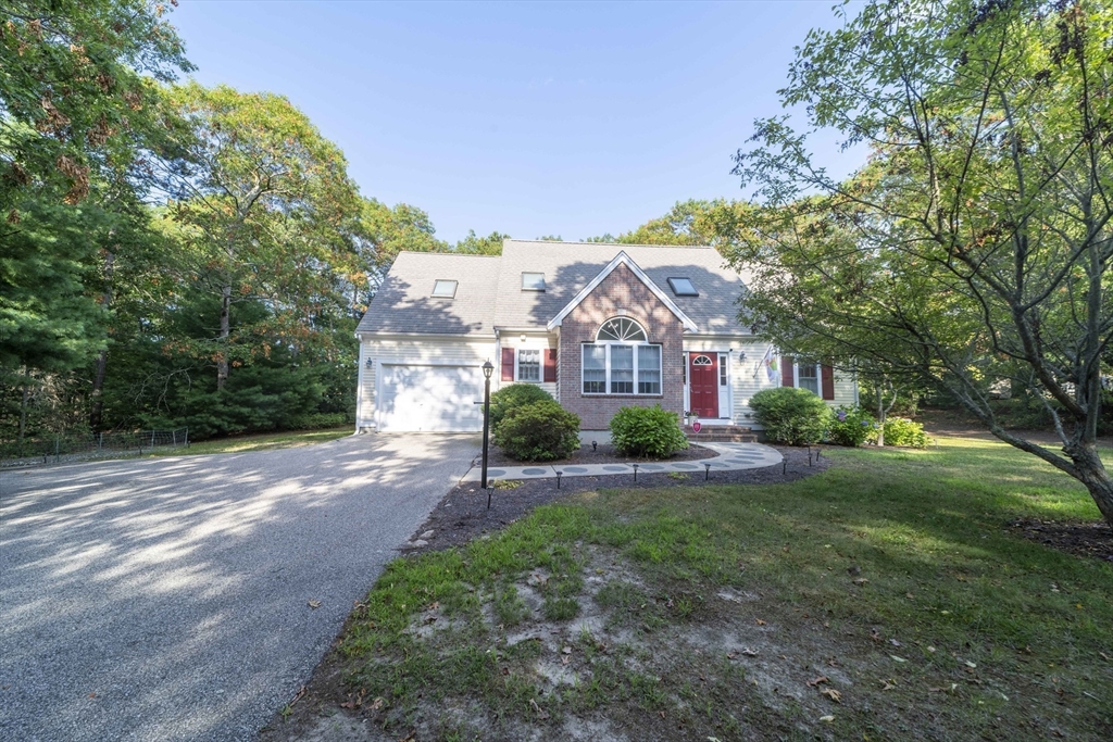 113 Club Valley Dr