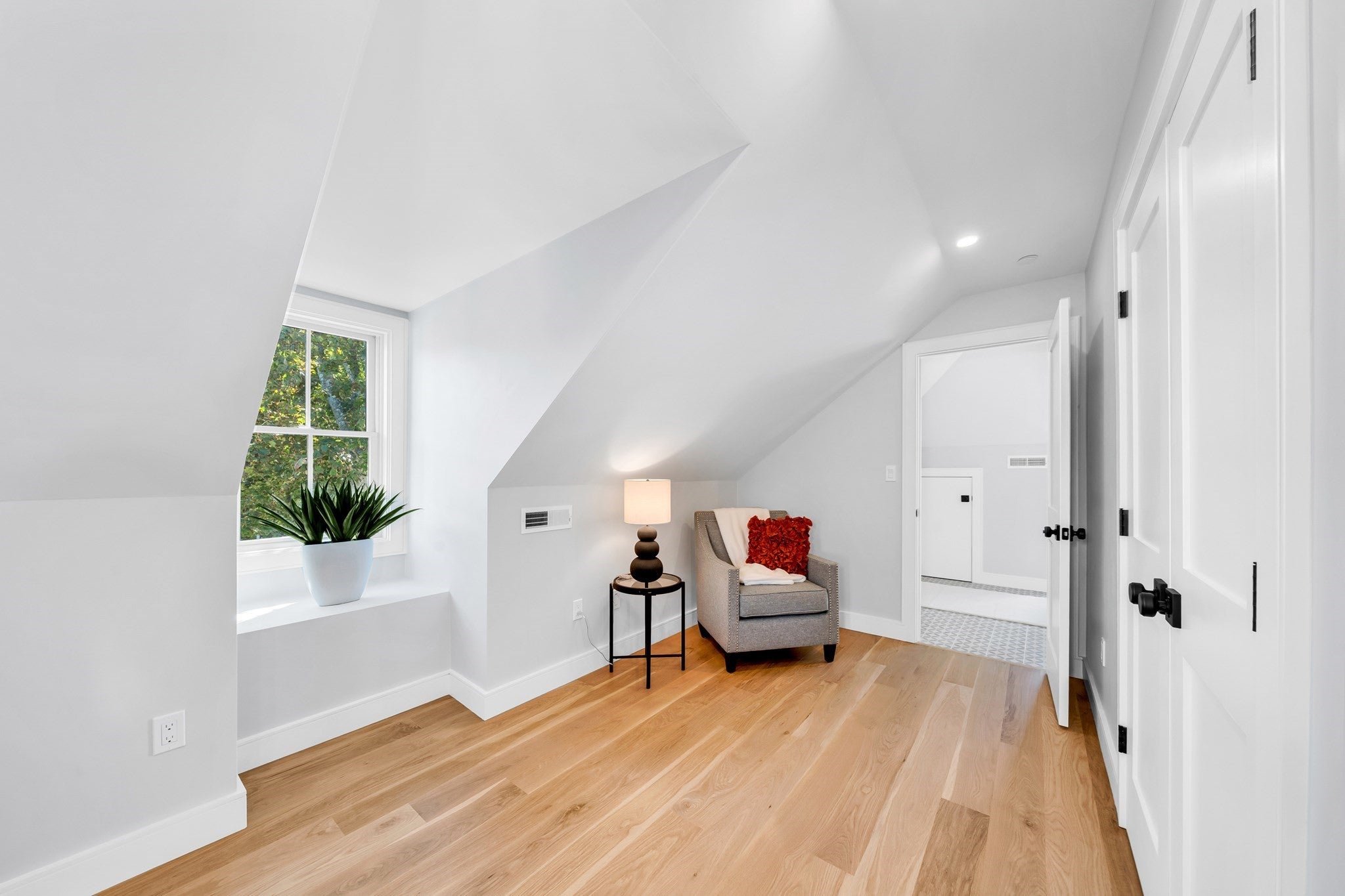 33 Chestnut St #1, Andover, MA, 33 Chestnut St #1, Andover, MA Photo #22