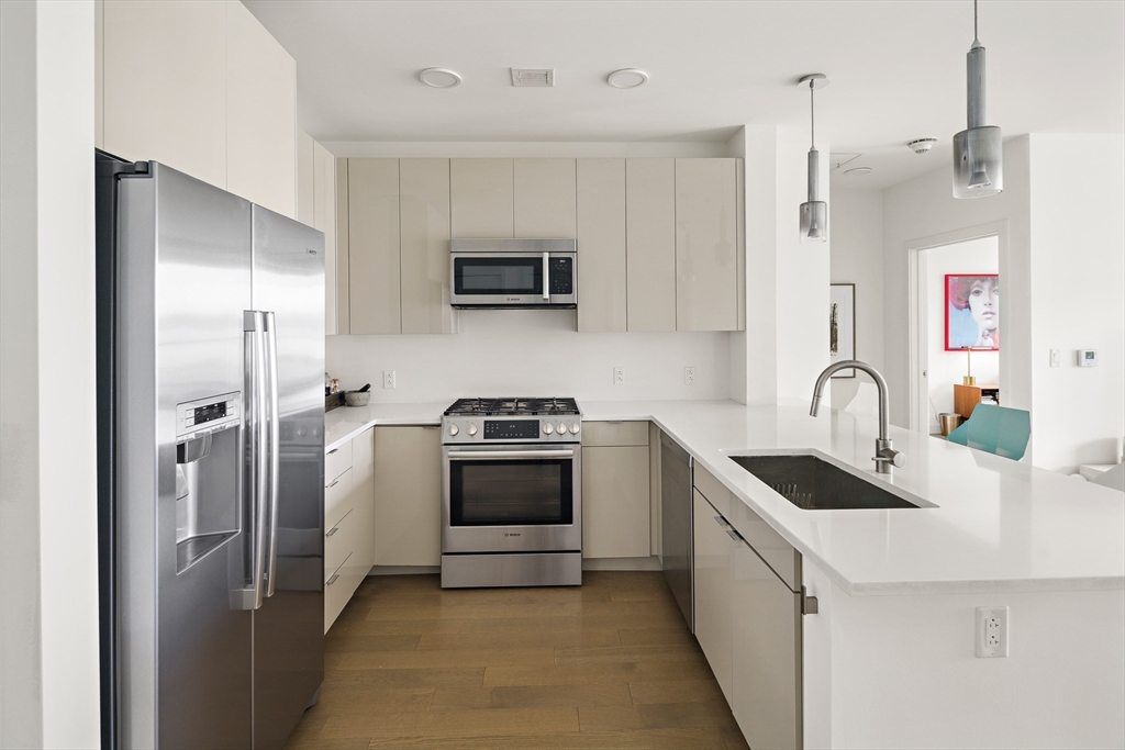 45 Lewis Street 313
