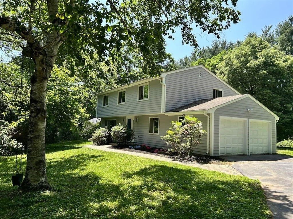 47 Churchill St