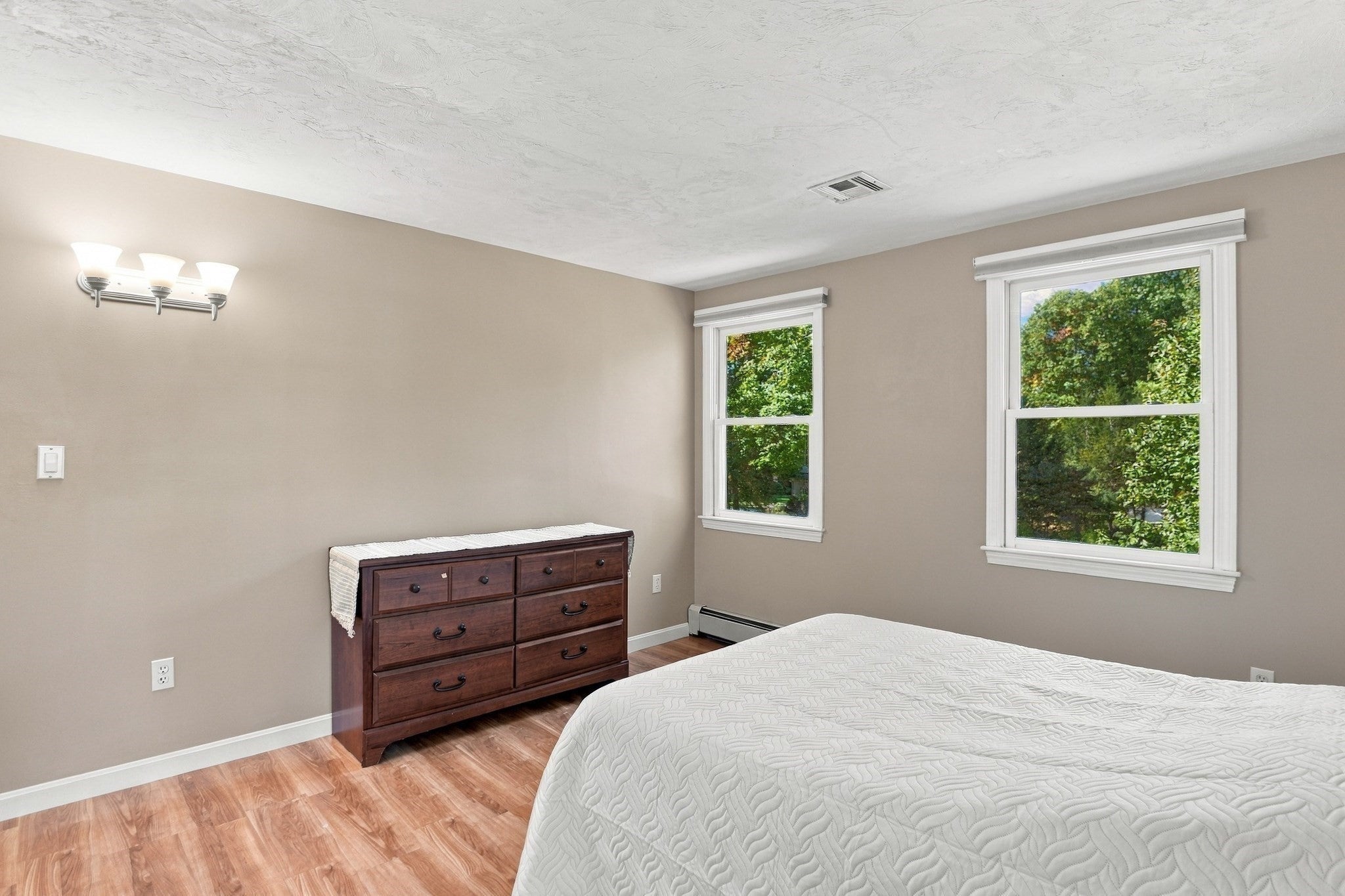 10 Kings Lane, Medway, MA, 10 Kings Lane, Medway, MA Photo #29