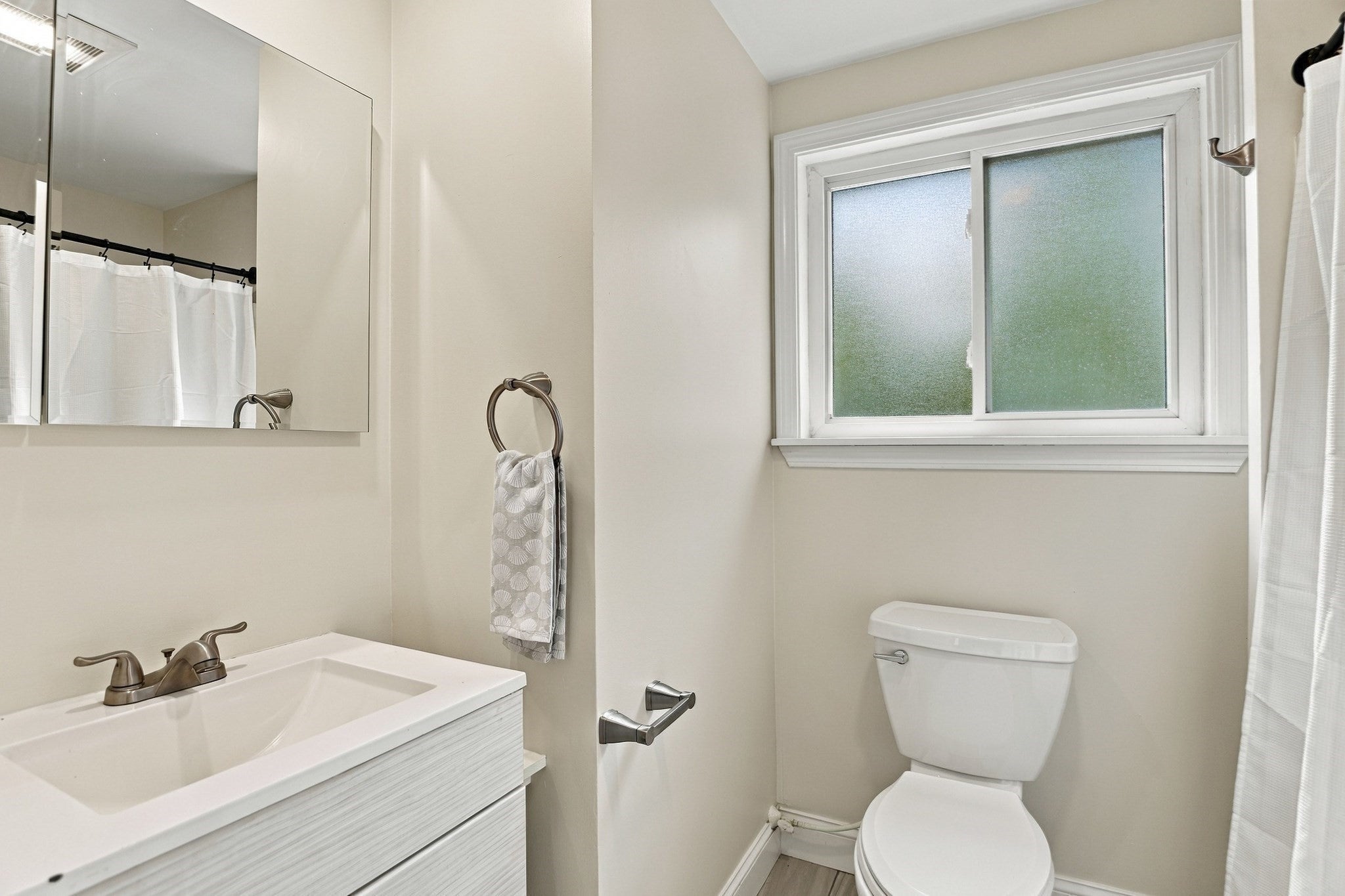 17 Overlook Rd, Weymouth, MA Photo #13