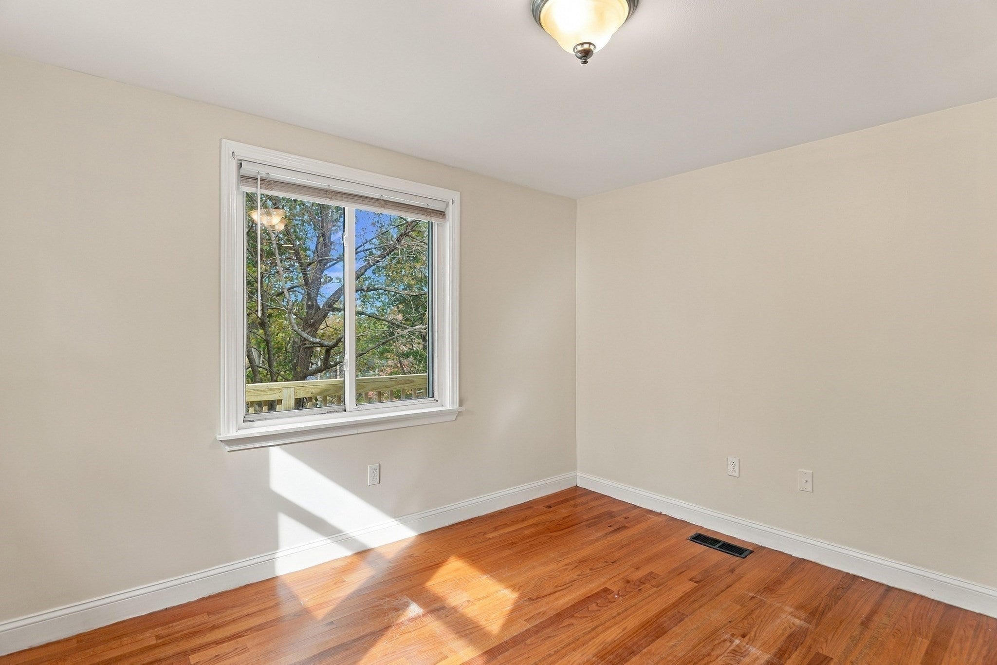 17 Overlook Rd, Weymouth, MA Photo #22