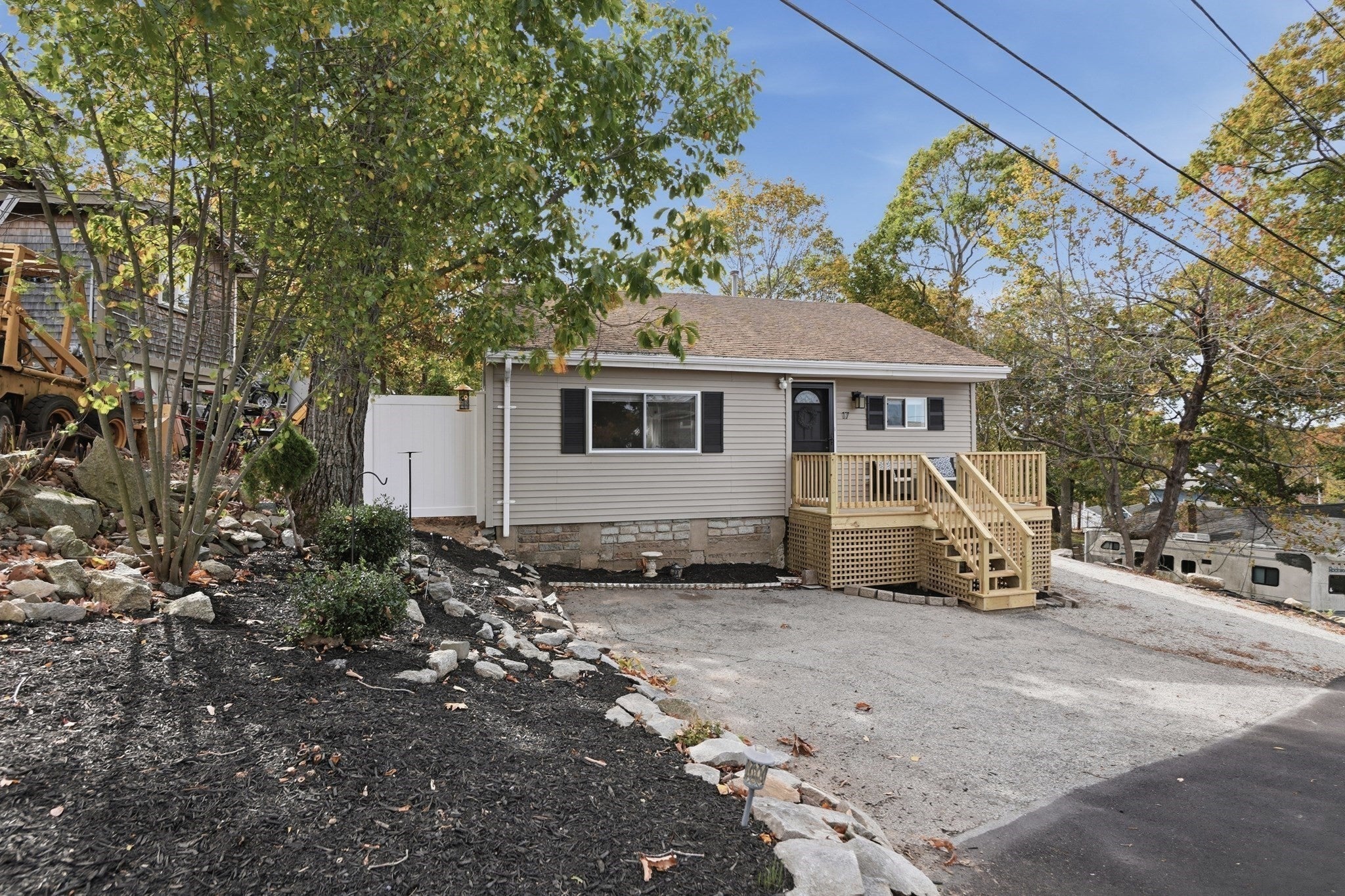 17 Overlook Rd