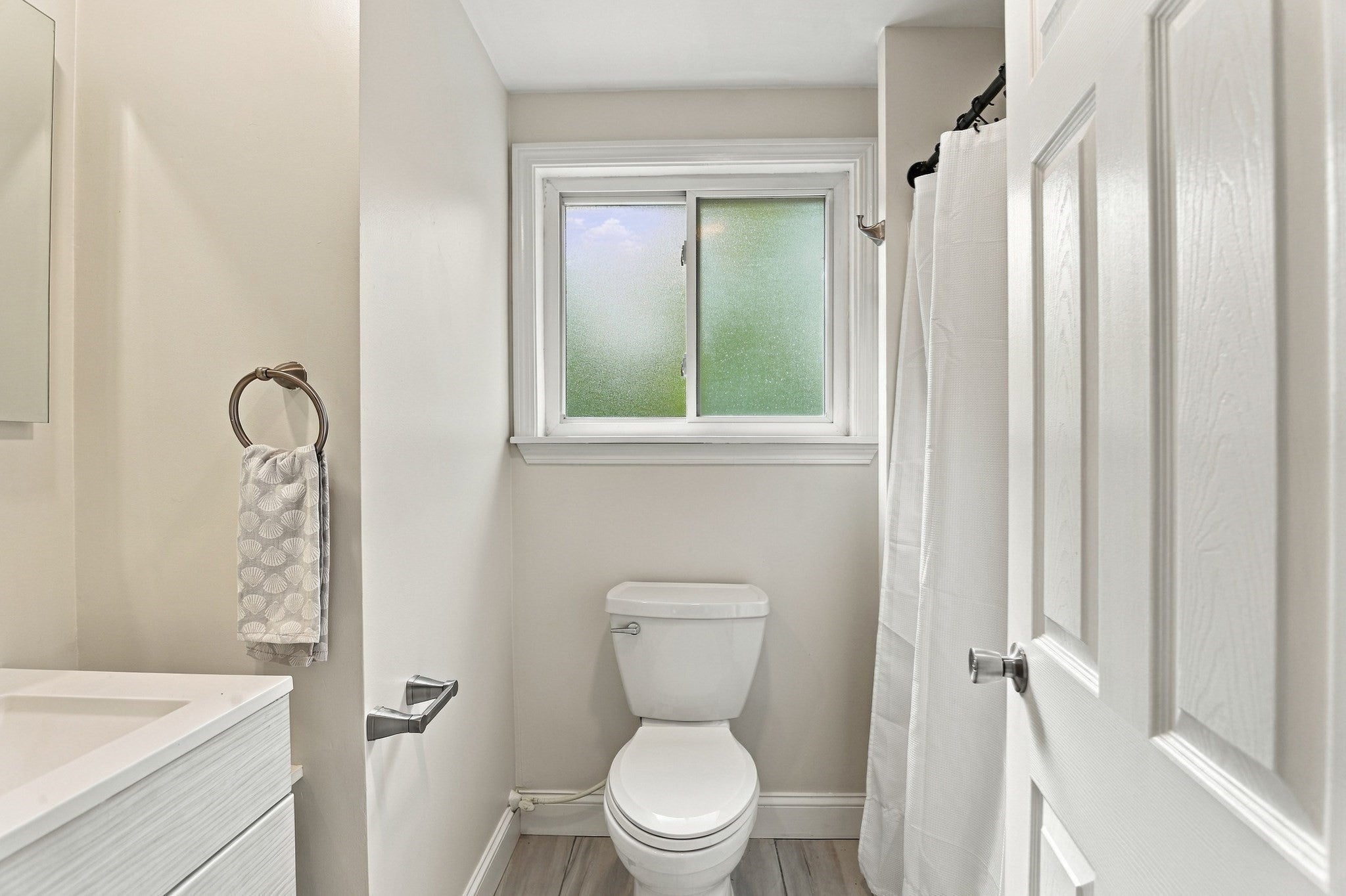 17 Overlook Rd, Weymouth, MA Photo #14