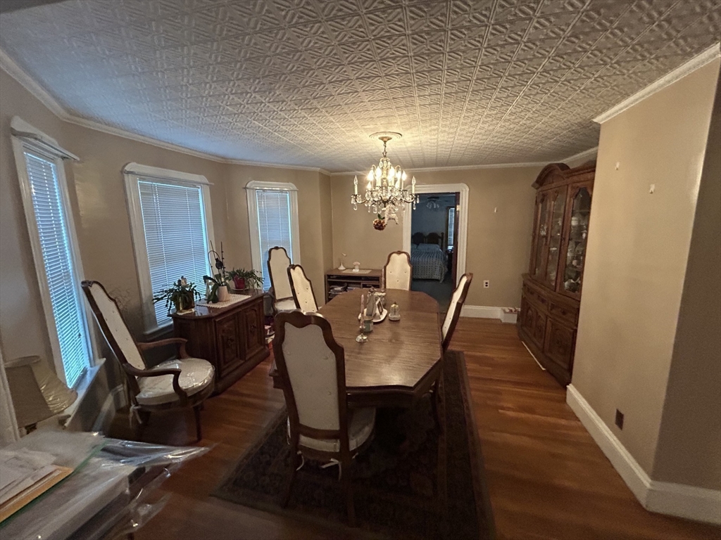 33 Nichols St