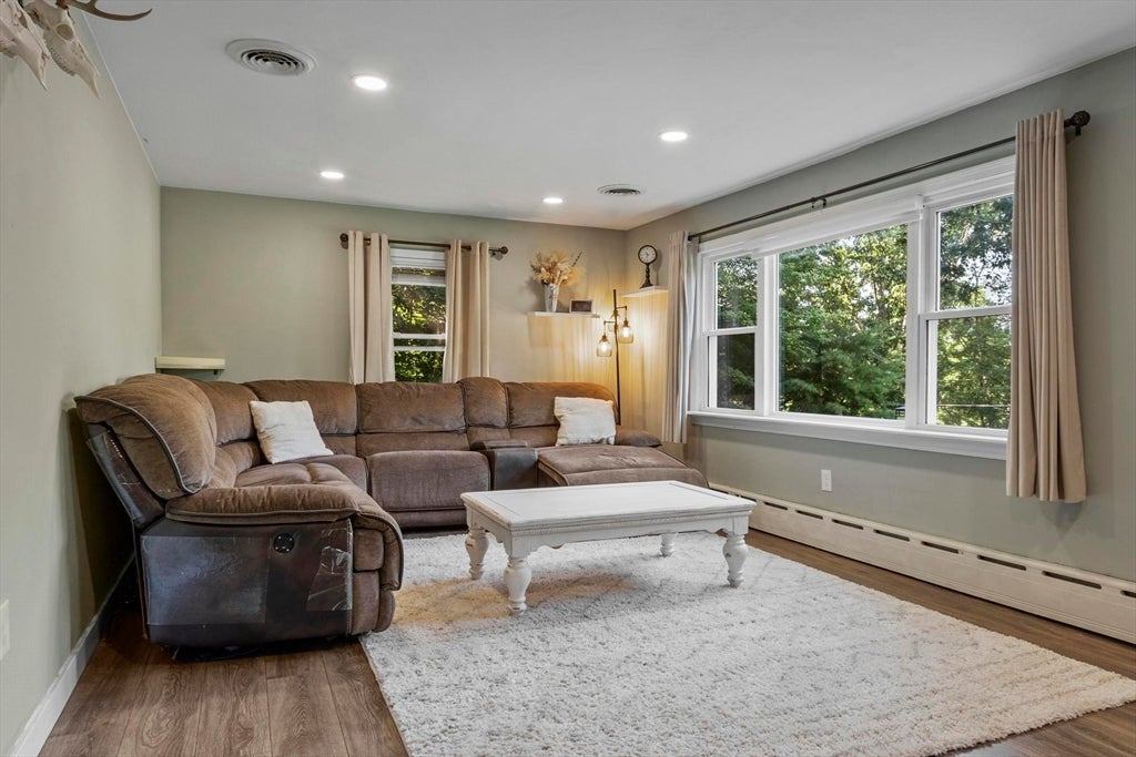 149 North St, East Brookfield, MA, 149 North St, East Brookfield, MA Photo #10