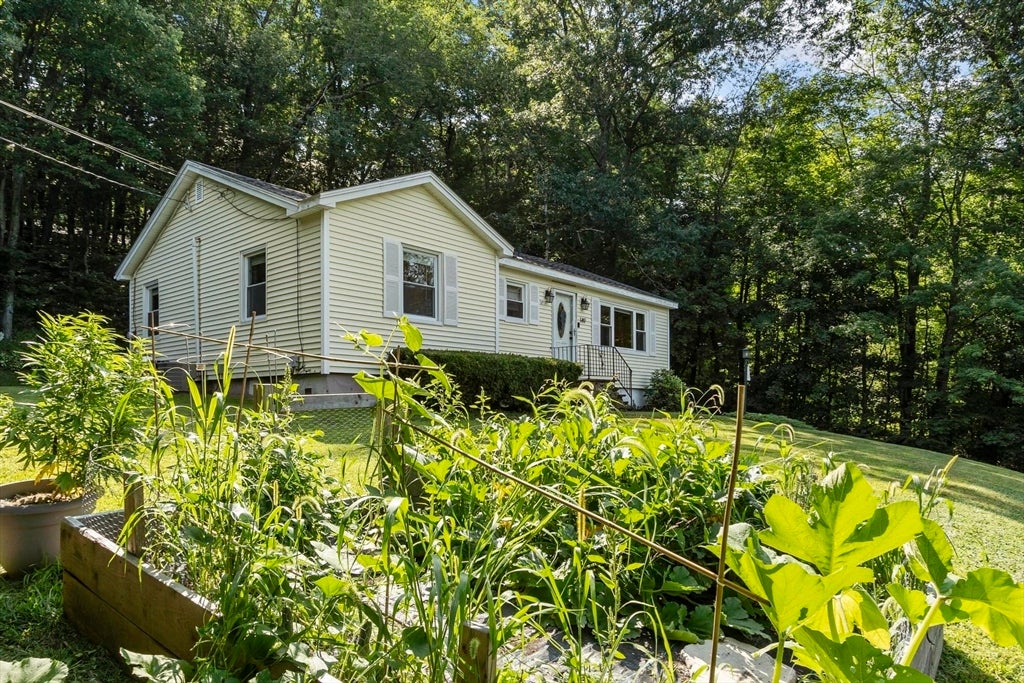 149 North St, East Brookfield, MA, 149 North St, East Brookfield, MA Photo #38