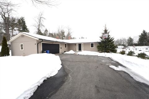 17 Walbridge Rd Paxton MA 01612