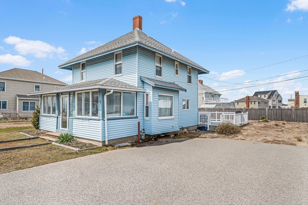 22 12th Road