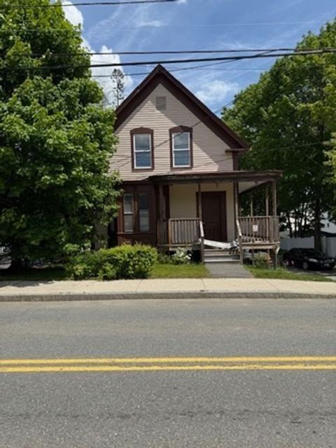 174 - 176 Pleasant Street Gardner MA 01440