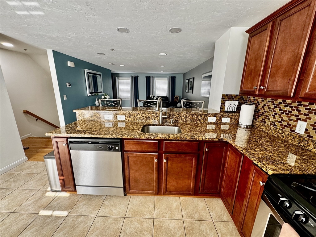 80 Rogers St 504