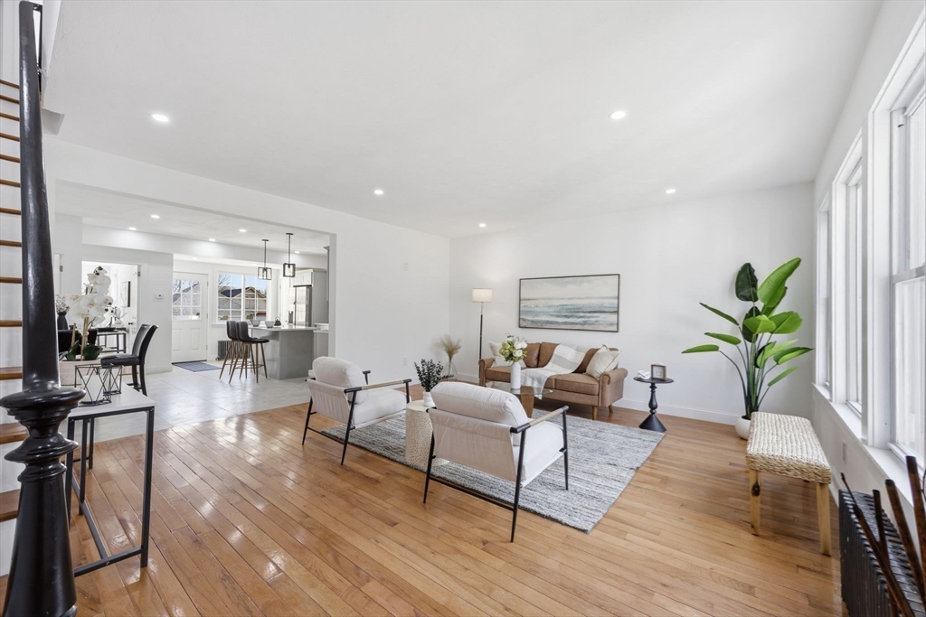 13 Green Ave