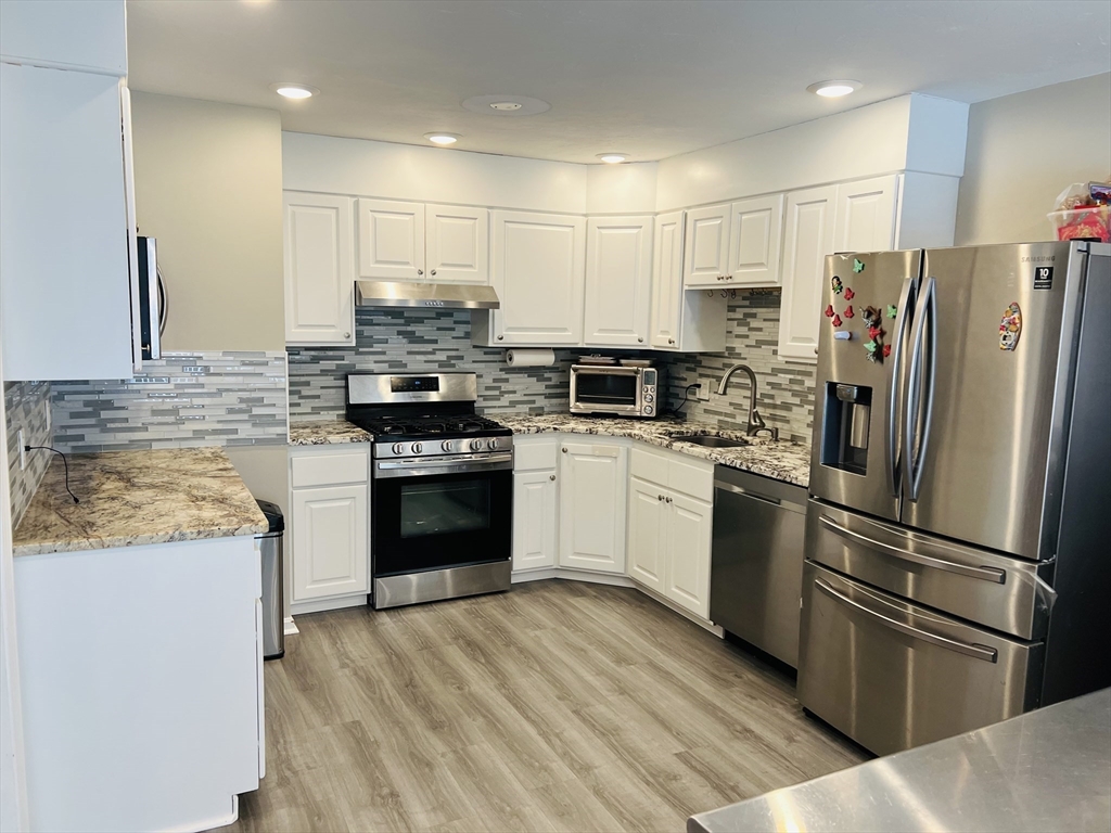84 Walpole St 6E