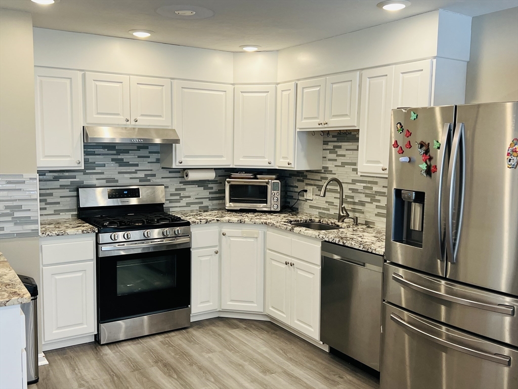 84 Walpole St 6E