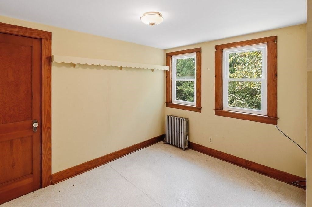 24 Litchfield Avenue, Southbridge, MA Photo #20