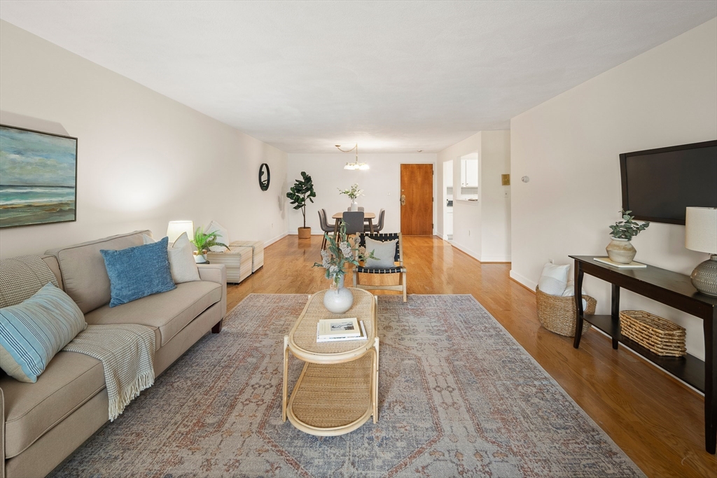 111 Pleasant St 24