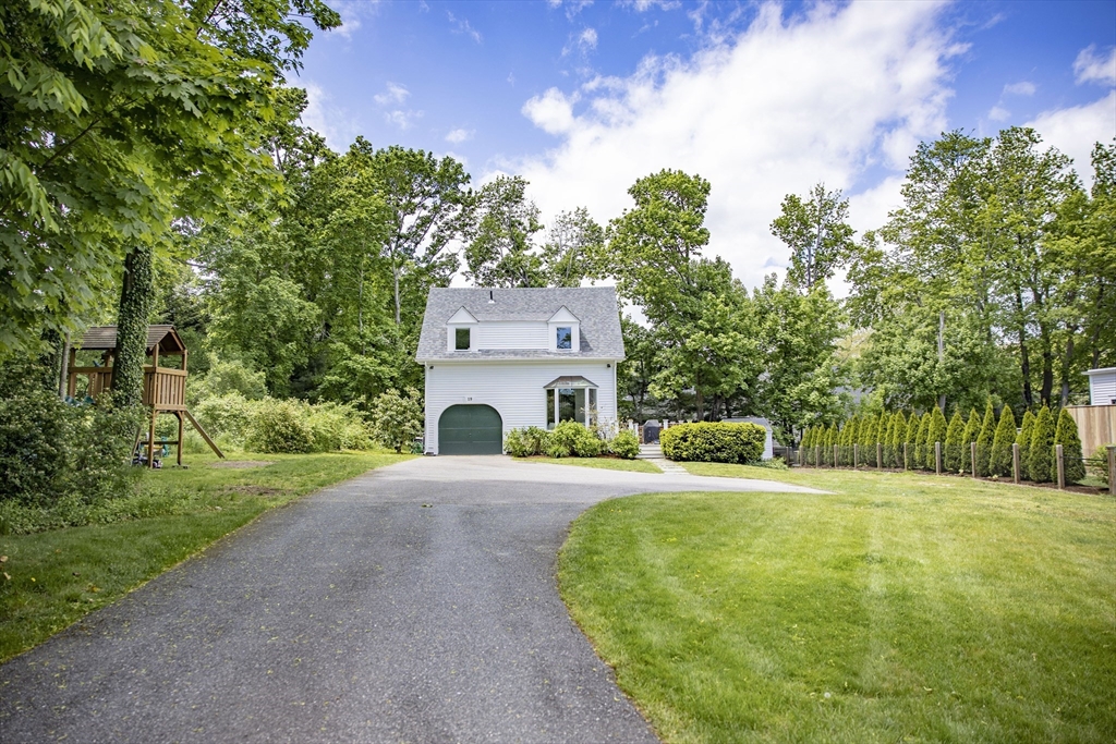 19 East Bay Rd