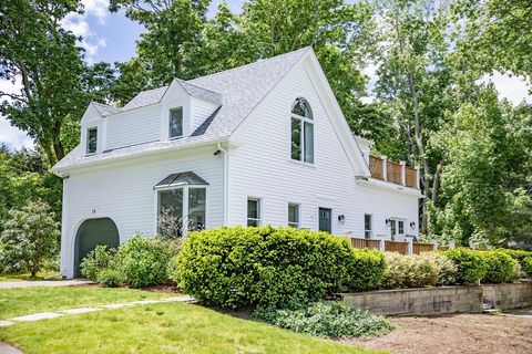 19 East Bay Rd Barnstable MA 02655