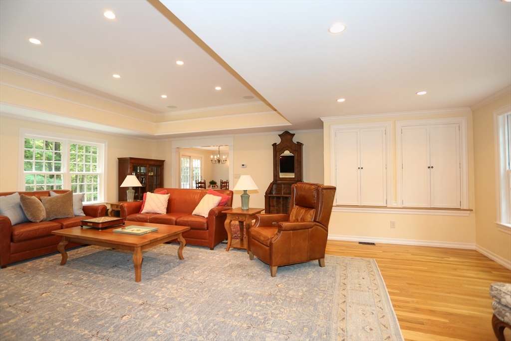 7 Adams Rd