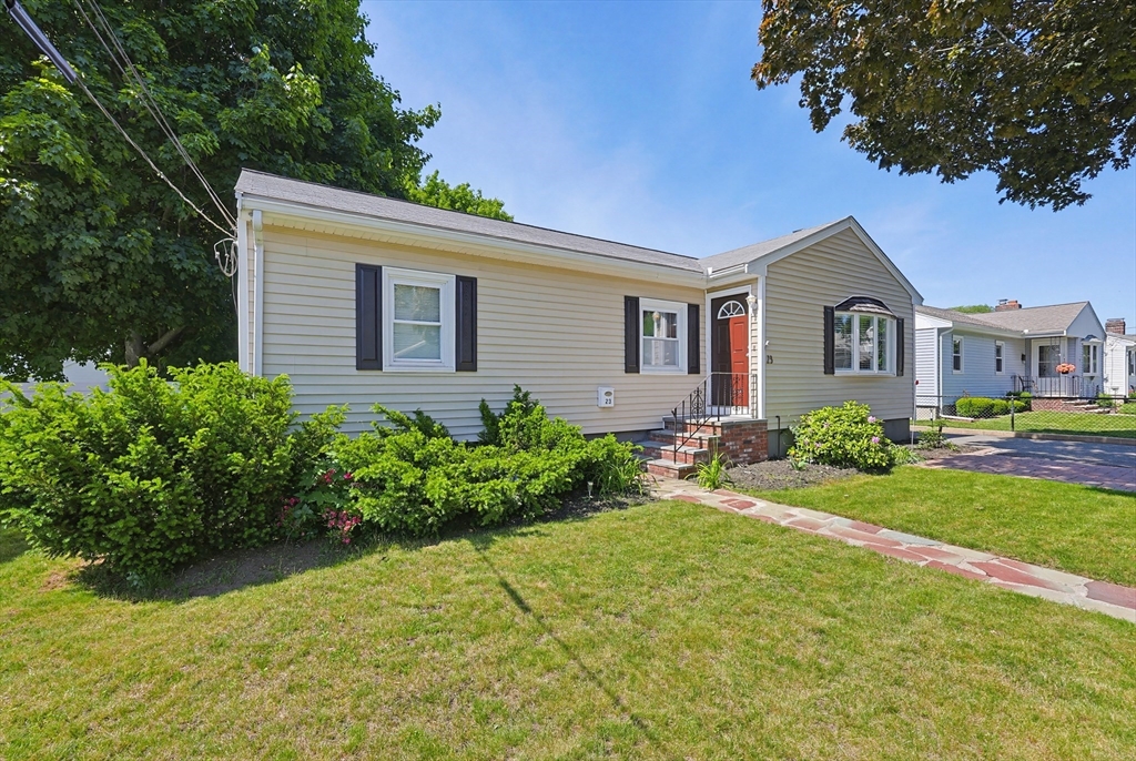 23 Kosciusko St