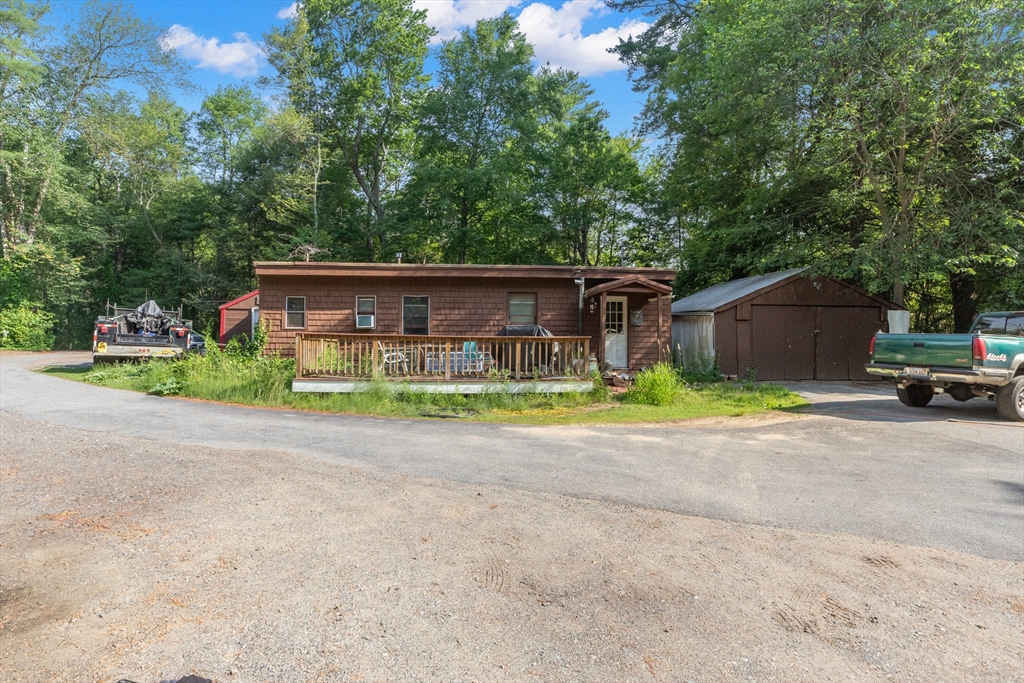 2 & 4 Tenney Ct