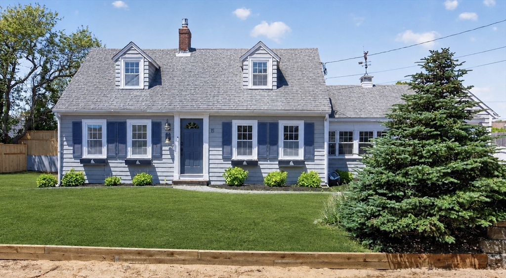 15 Beach Pine Rd