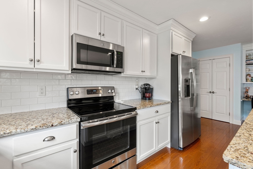 16 Winterberry Way