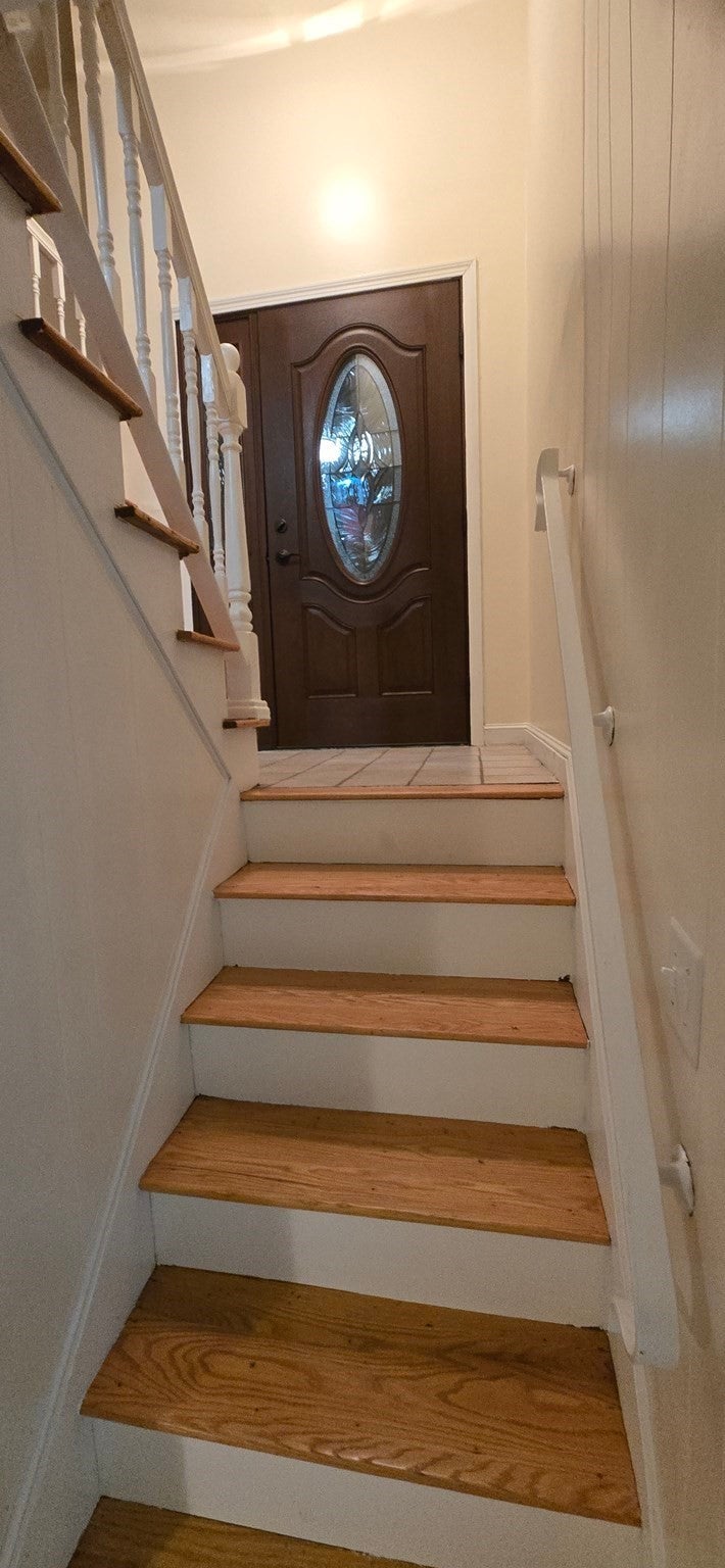 46 Willow St, Tewksbury, MA, 46 Willow St, Tewksbury, MA Photo #3