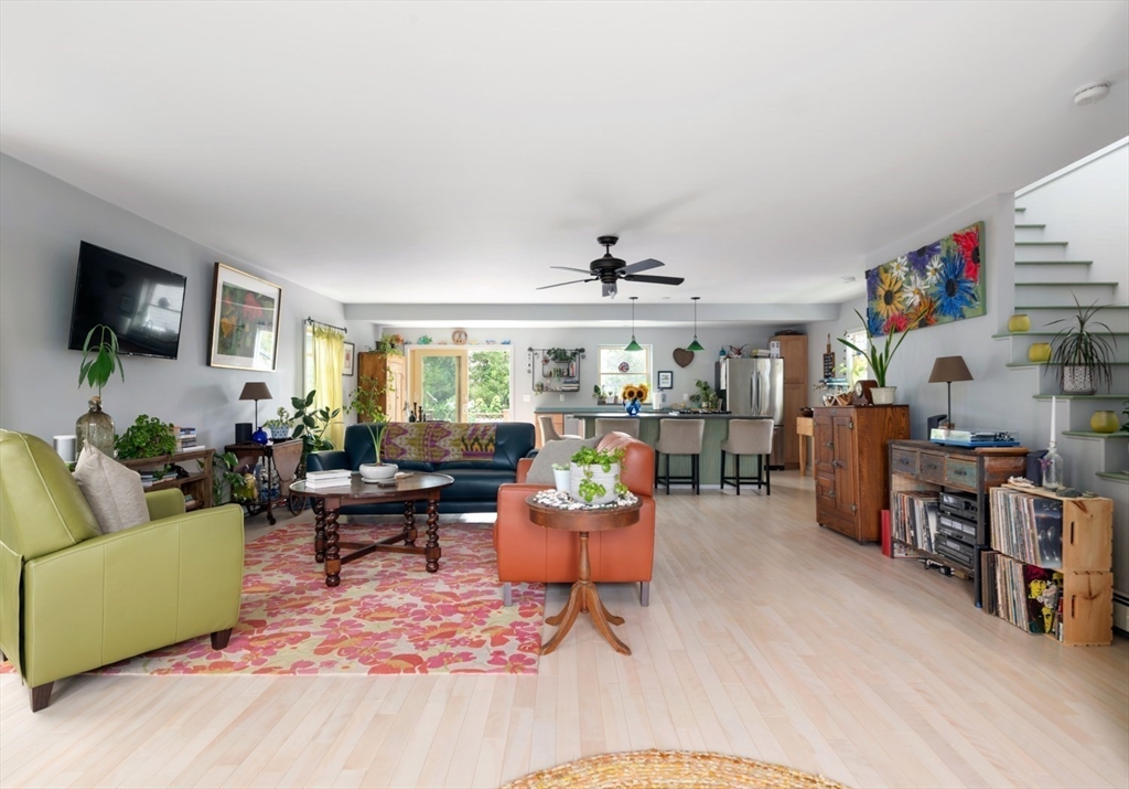 67 Whitehead Ave