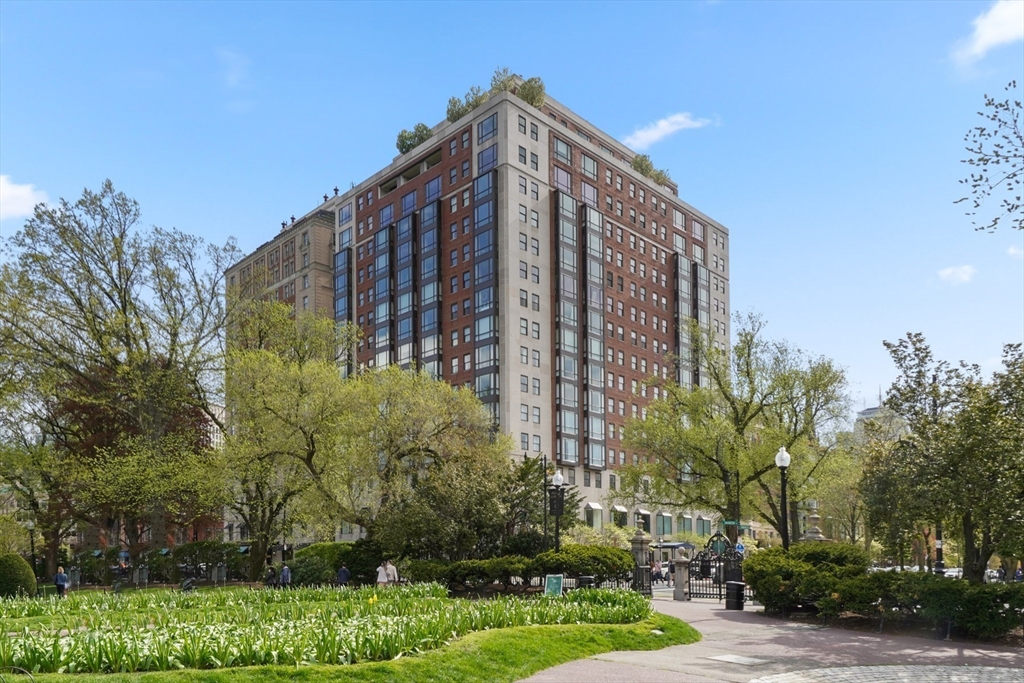 2 Commonwealth Ave 14B