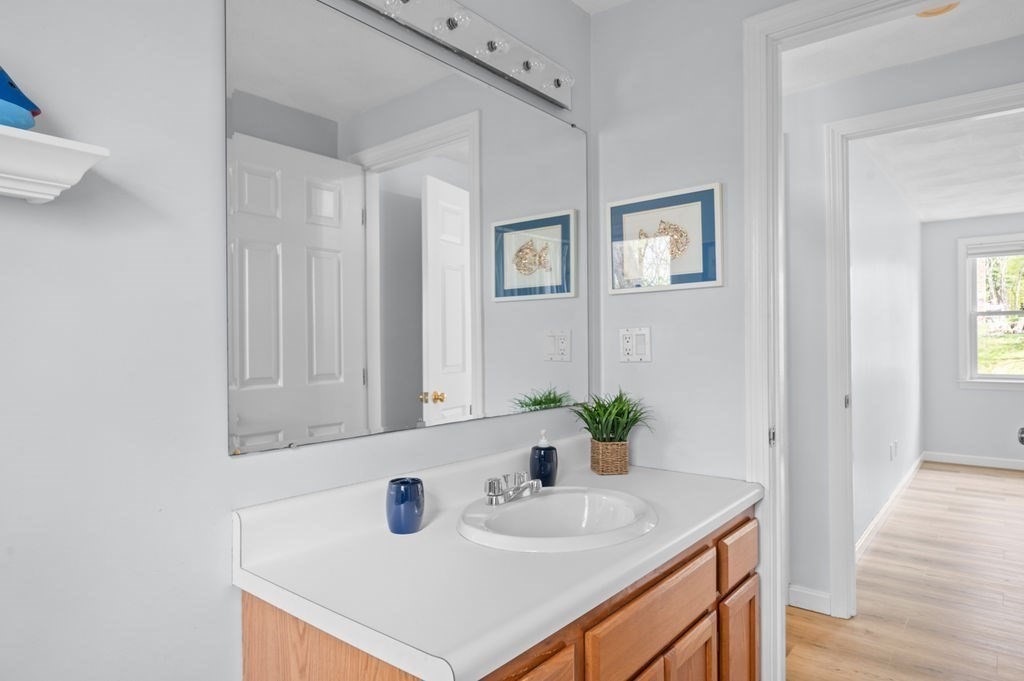 134 North St, Danvers, MA Photo #15