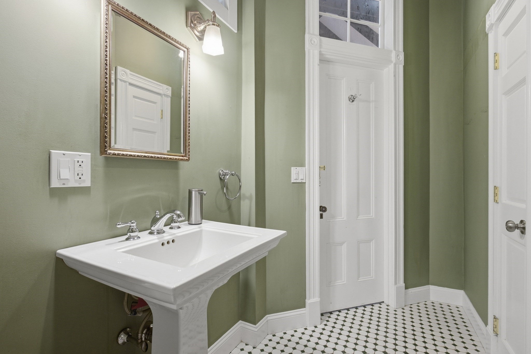 62 Estes Street #2, Lynn, MA Photo #12