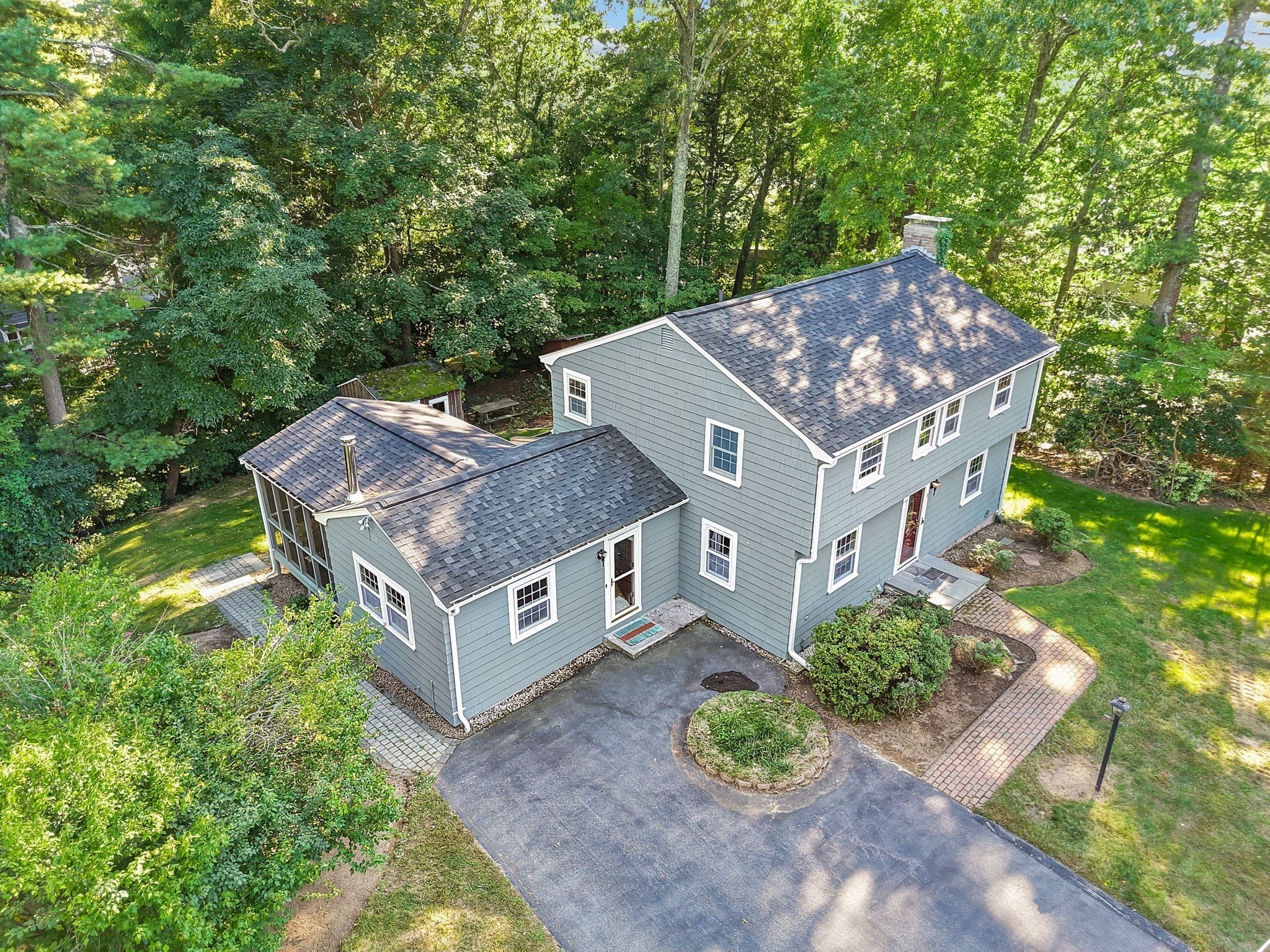 3 Black Pine Rd