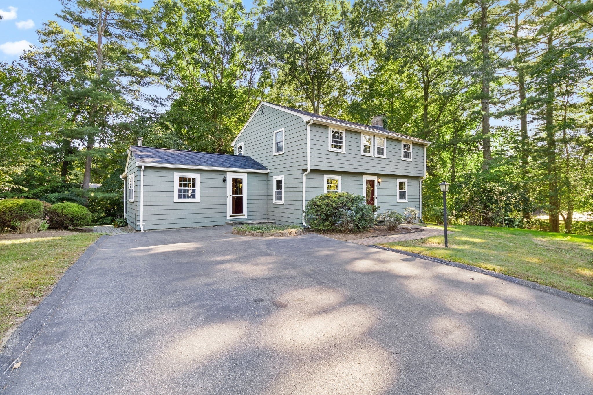 3 Black Pine Rd