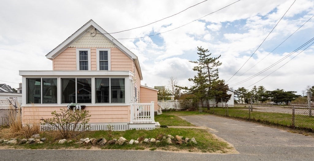 257 Northern Blvd WINTER, Newburyport, MA Photo #14