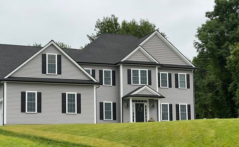 16 Clearview Street Grafton MA 01536