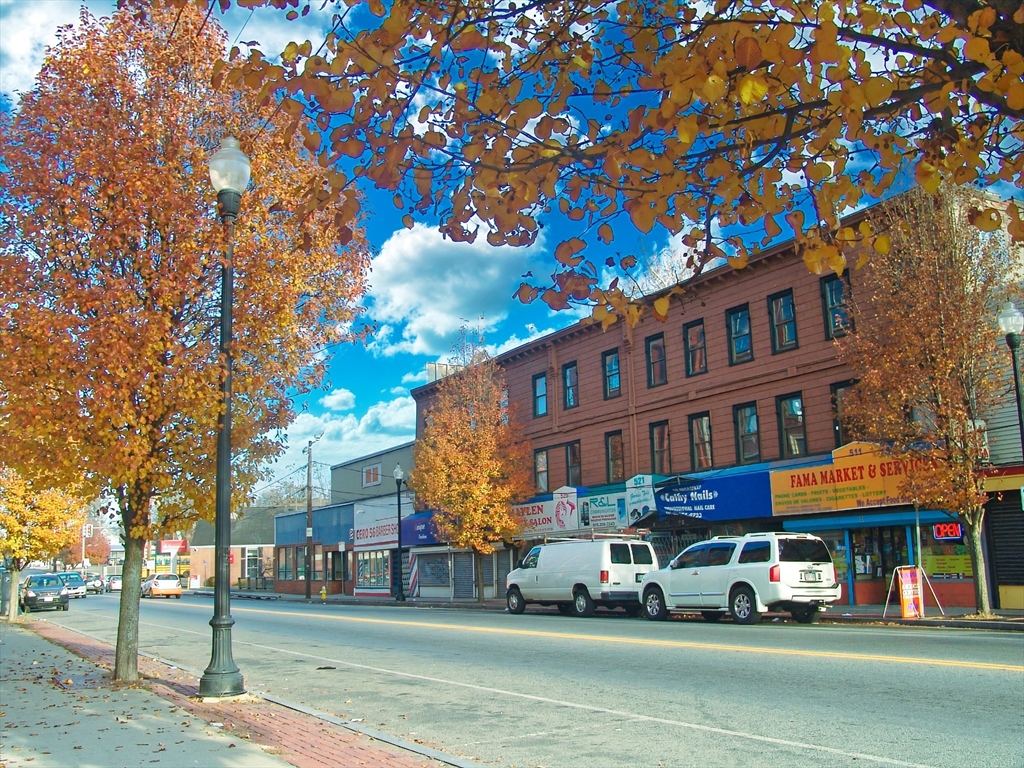511-529 Broadway