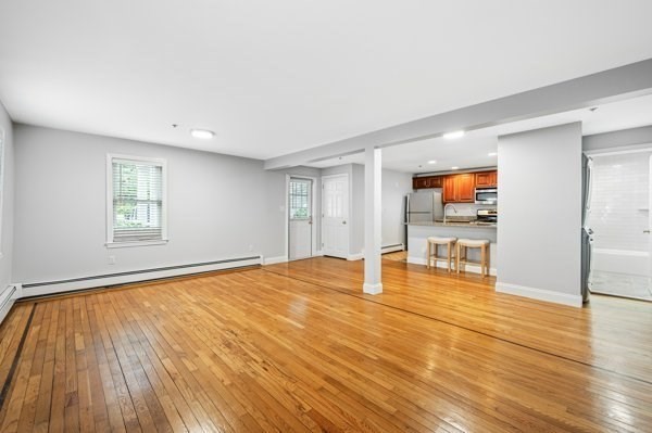 19 Railroad St B1