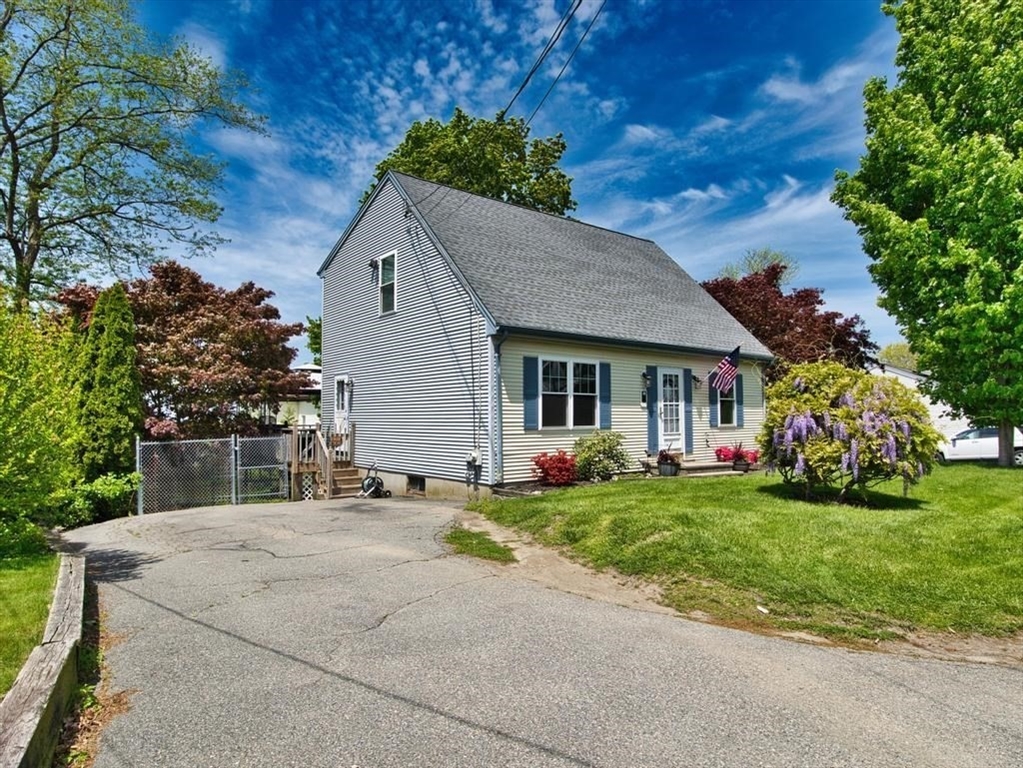 56 Gatehouse Dr