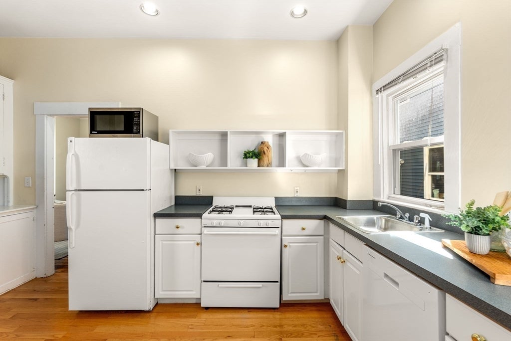 137-139 Morrison Ave, Somerville, MA, 137-139 Morrison Ave, Somerville, MA Photo #9