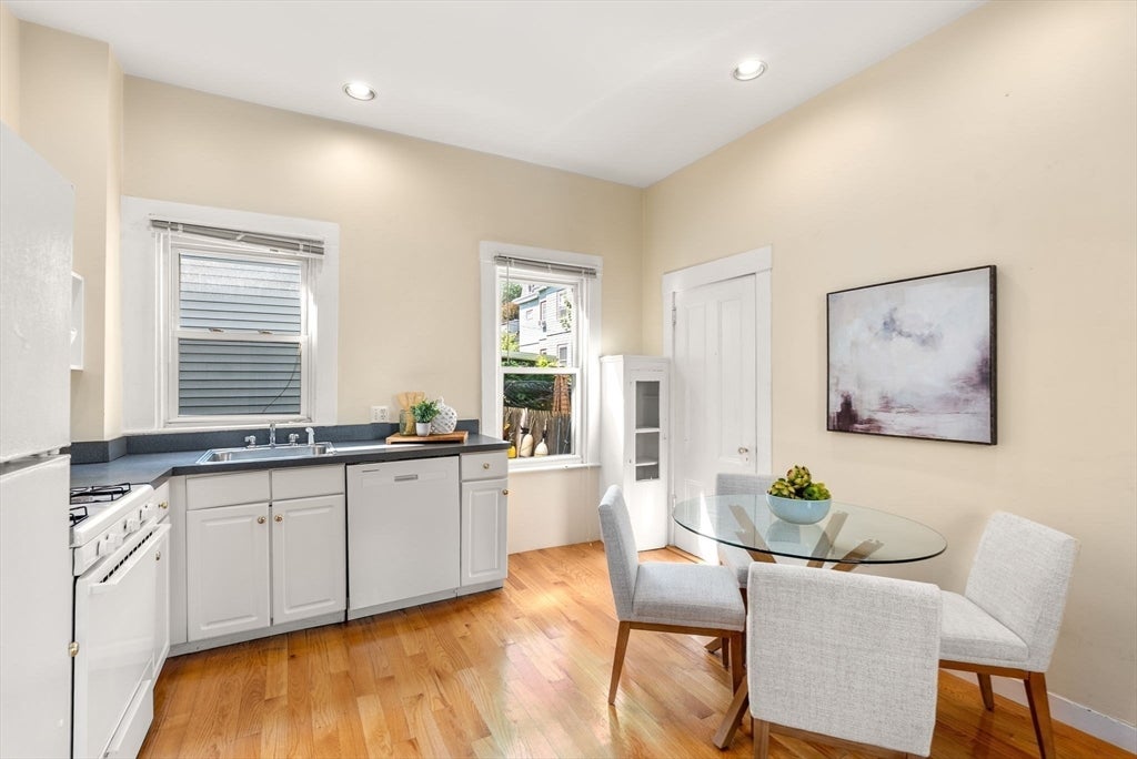 137-139 Morrison Ave, Somerville, MA, 137-139 Morrison Ave, Somerville, MA Photo #8
