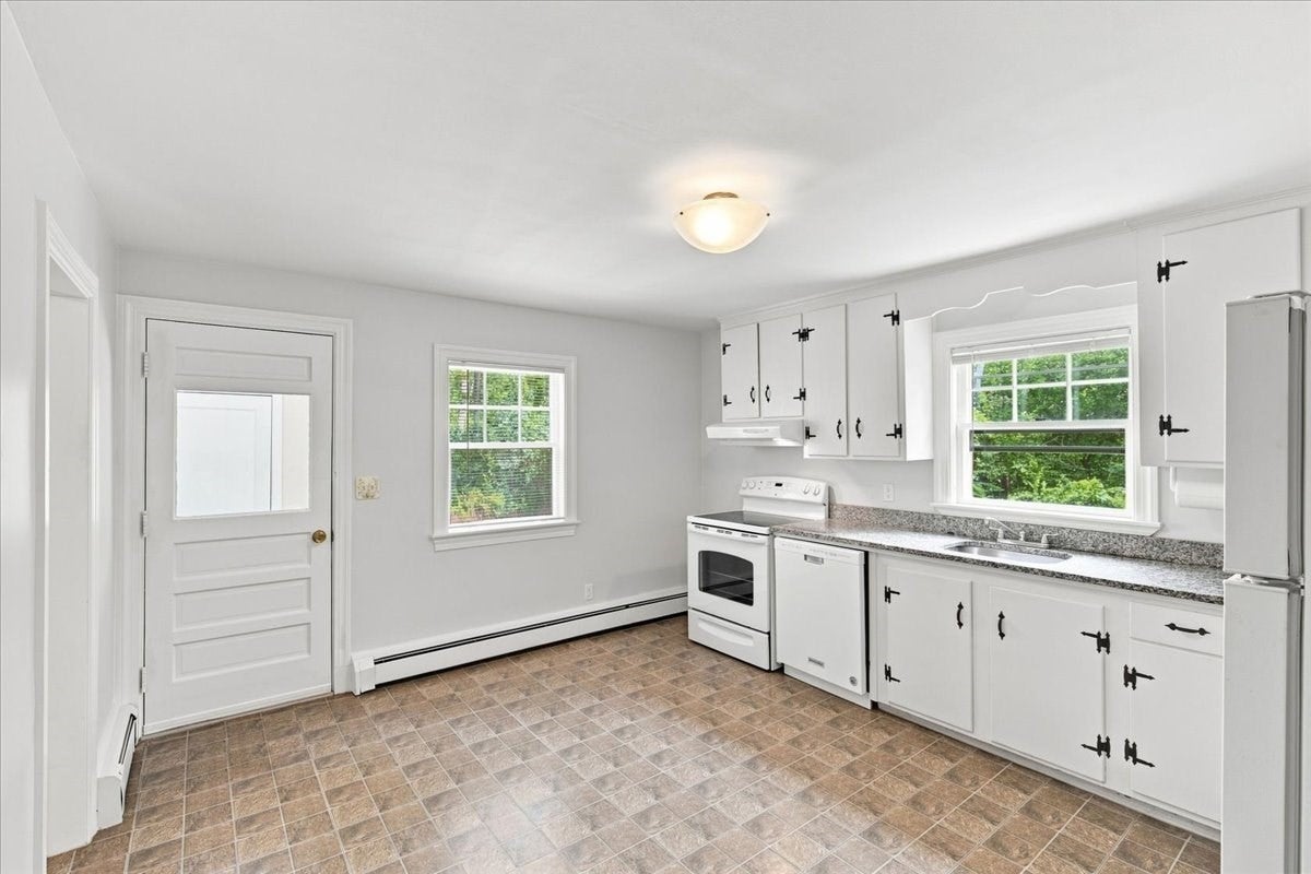 924 Washington St, Franklin, MA Photo #6