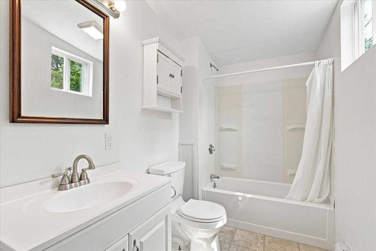 924 Washington St, Franklin, MA Photo #27