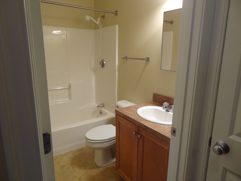 25 Main Street 3A
