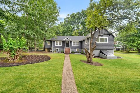 Photo of 1 Albion Rd, Billerica, MA 01821 (MLS # 73544194)