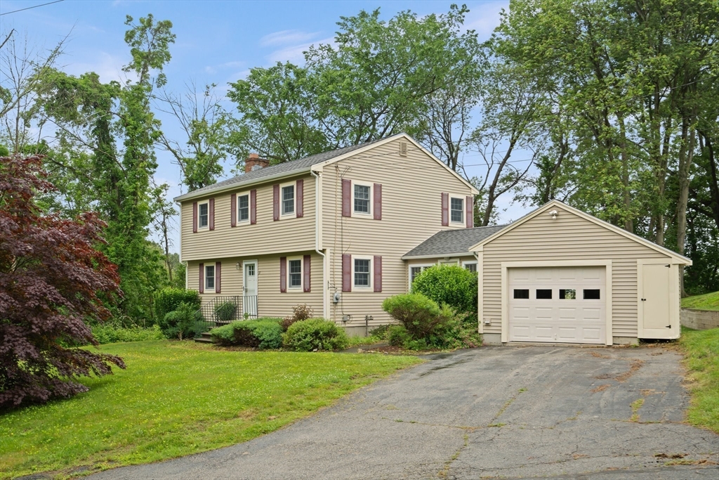 27 Albion Ln