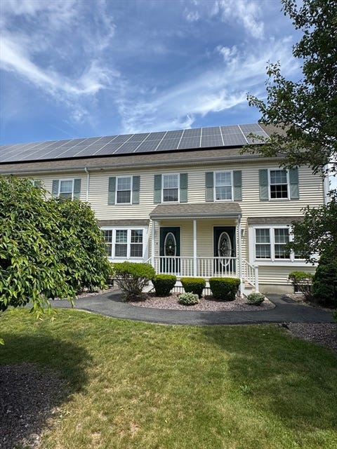 Photo of 958 Warren Ave #9, Brockton, MA 02301 (MLS # 73557249)