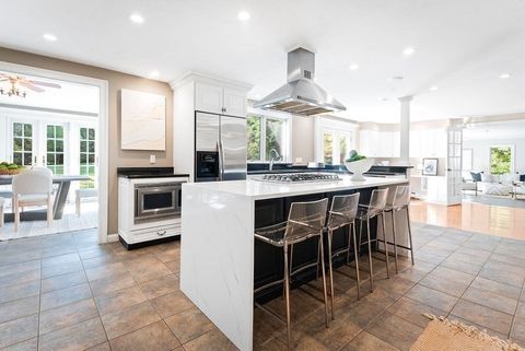 10 Stop River Rd Norfolk MA 02056