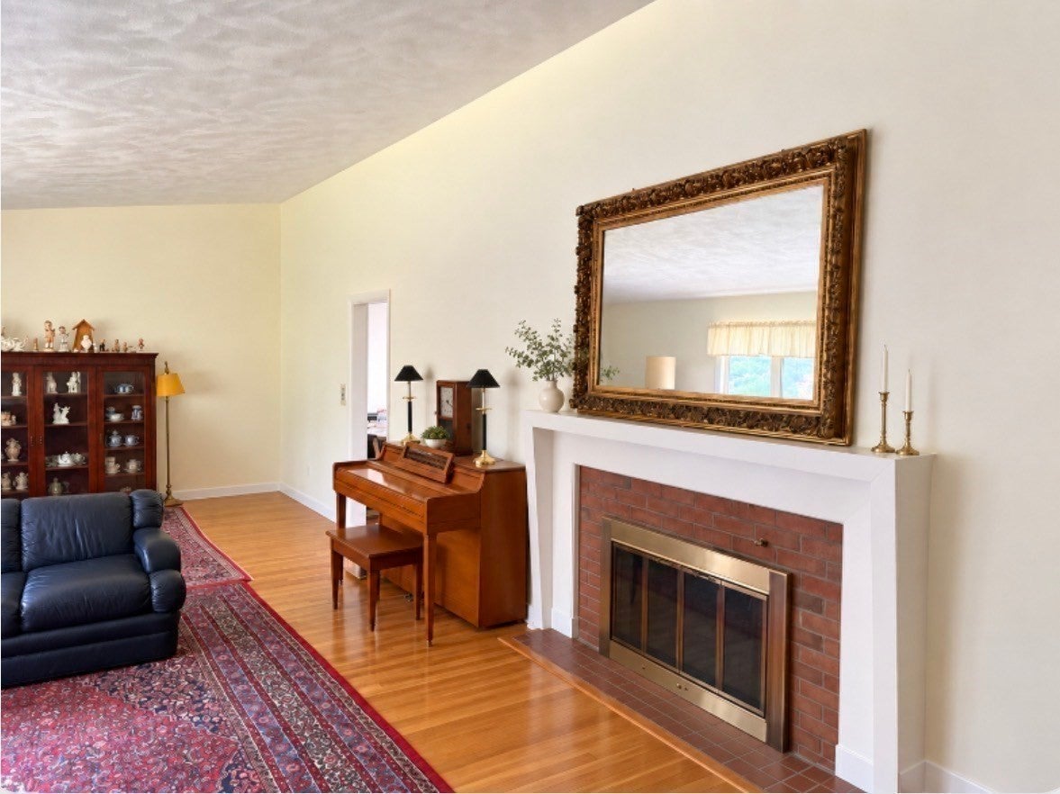 15 Crest Dr, Dover, MA, 15 Crest Dr, Dover, MA Photo #6